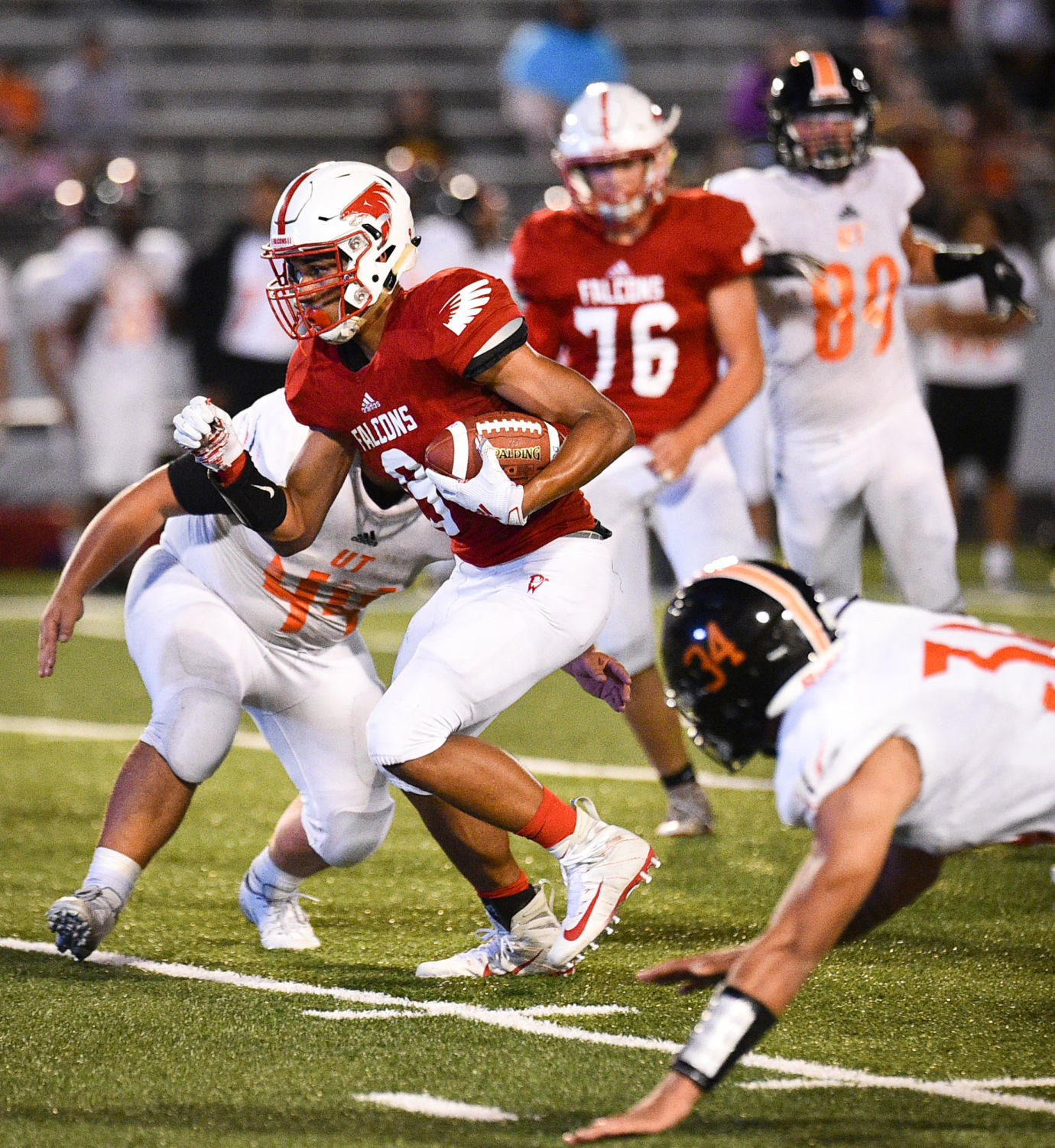 083019-qct-spt-ut-west-football-018a.jpg